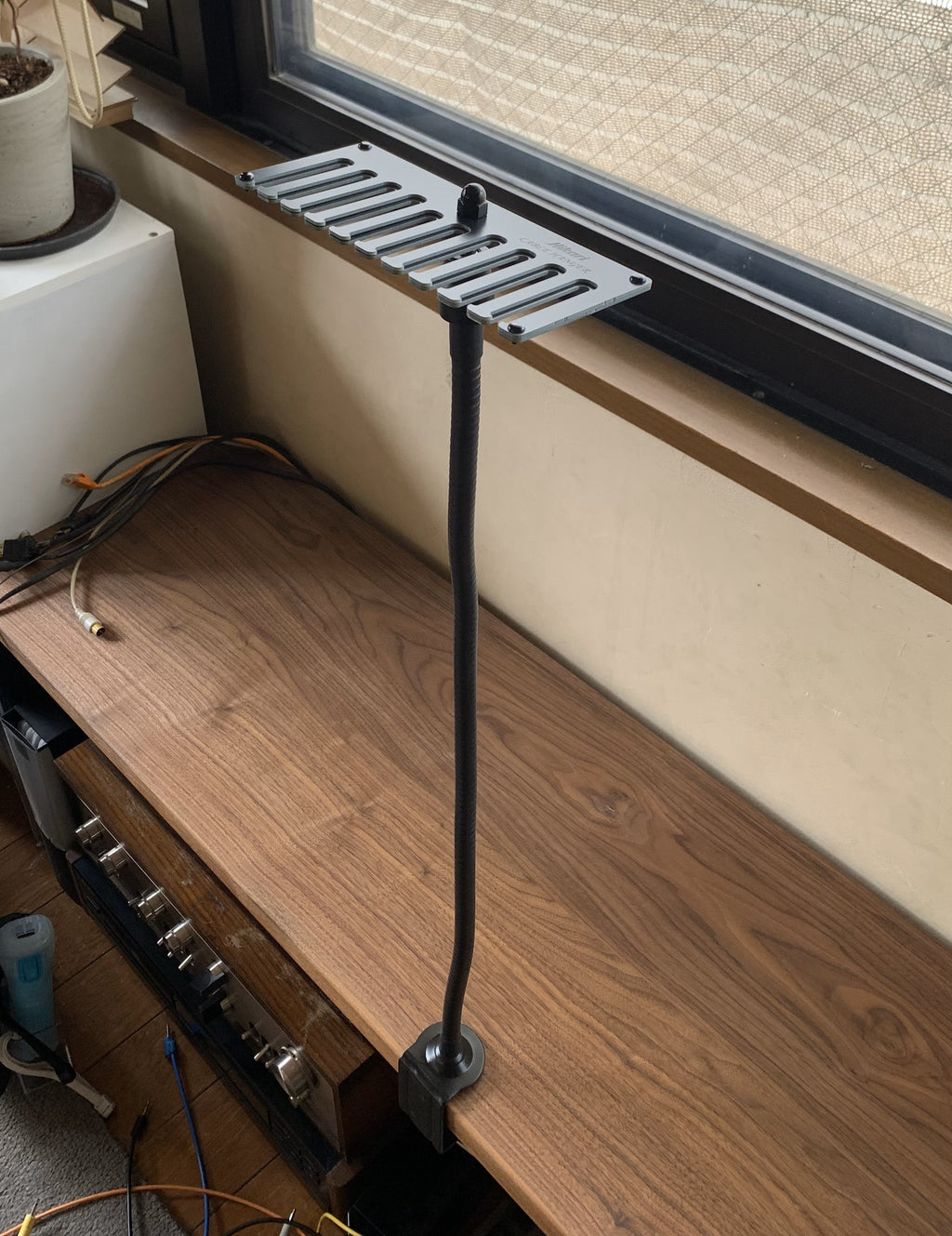 Cable Hanger